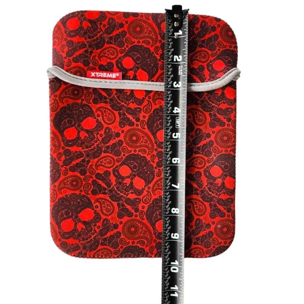 Xtreme Reversible Neoprene Case for iPad 2 and the new iPad.